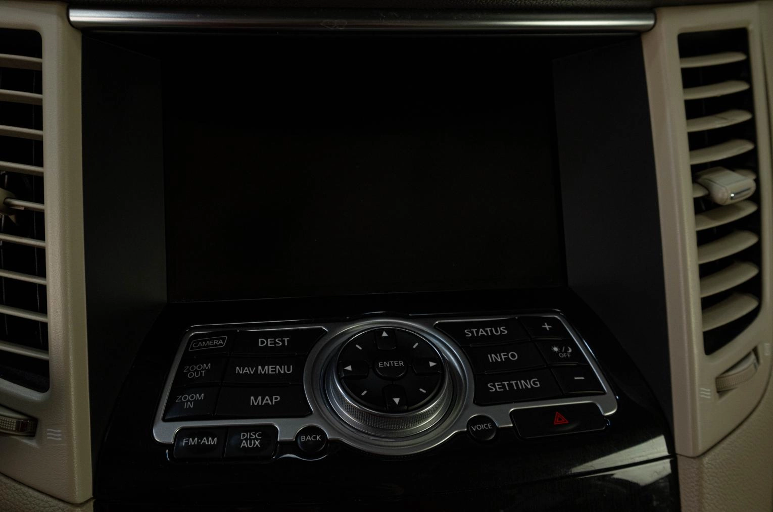 Infiniti FX35 16 из 24