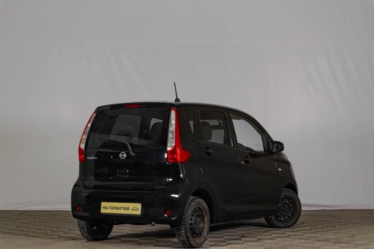 Nissan Dayz 4 из 5