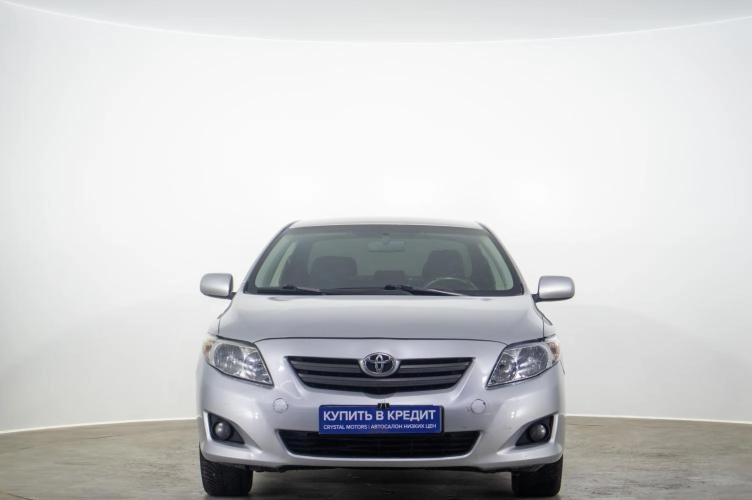 Toyota Corolla 2 из 5