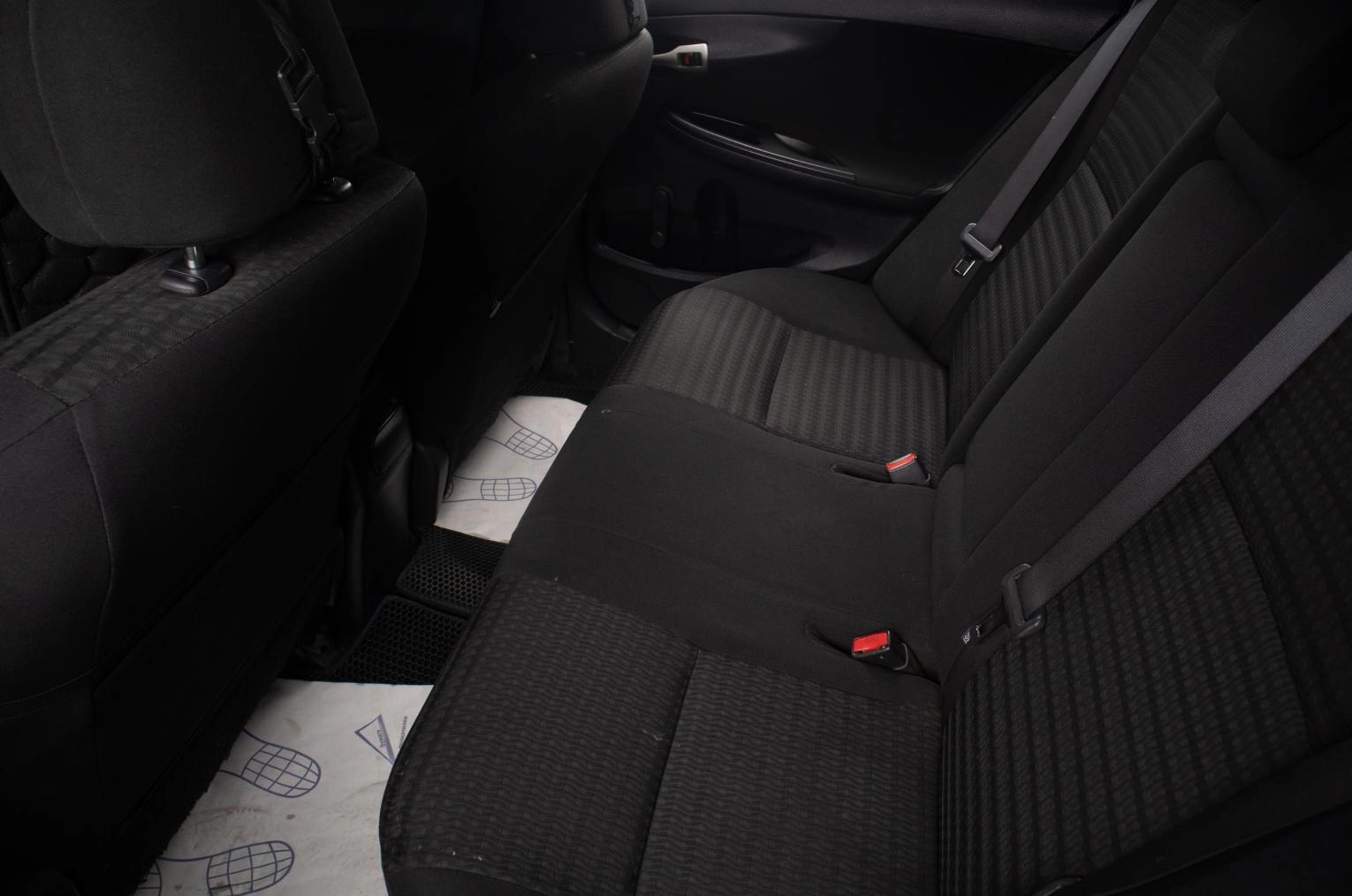 Toyota Corolla 16 из 16