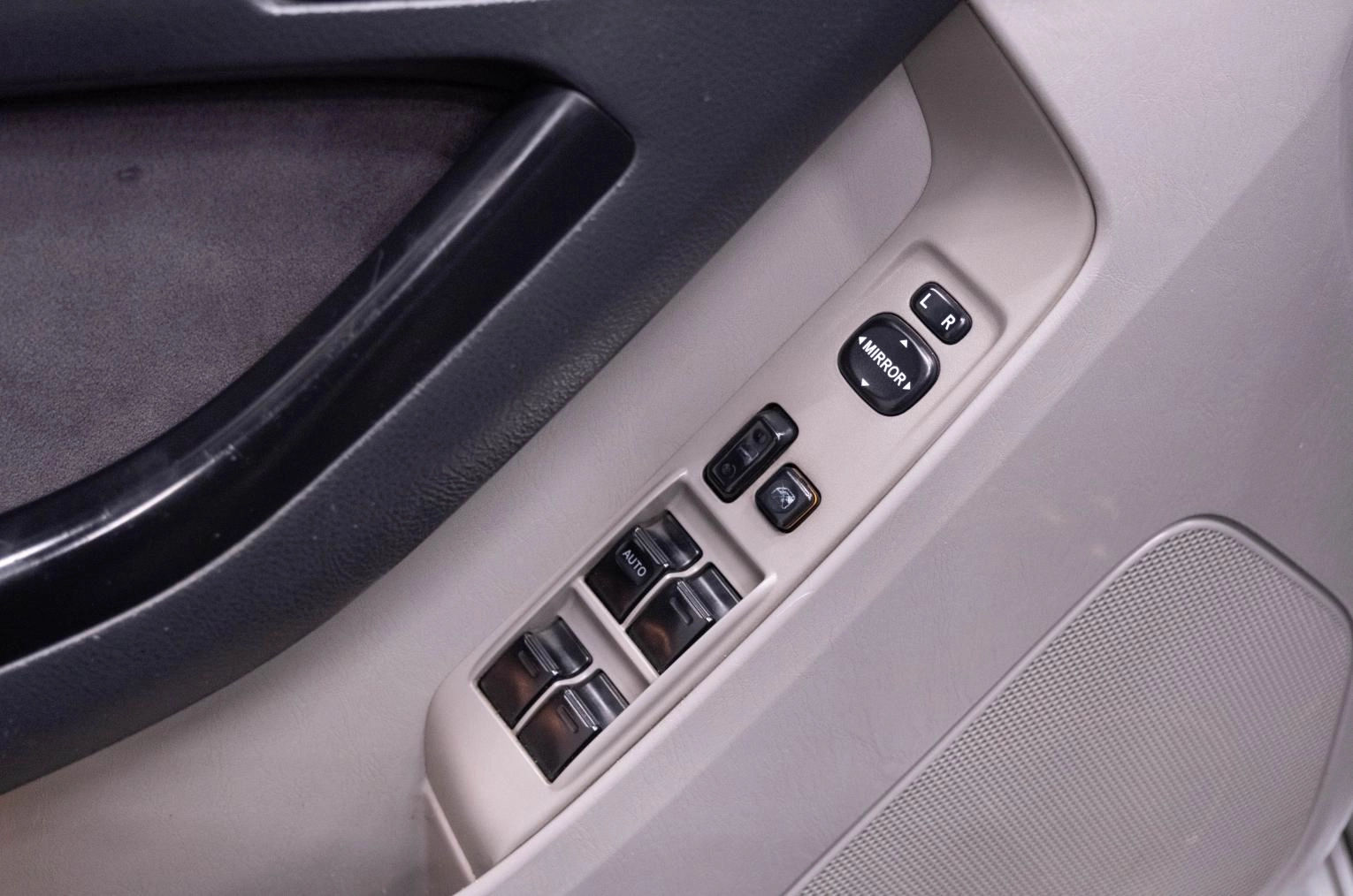 Toyota 4Runner 7 из 20