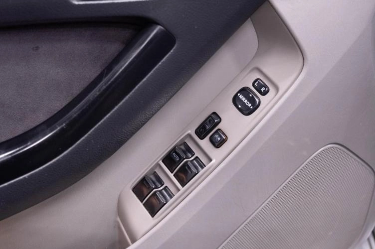 Toyota 4Runner 7 из 20