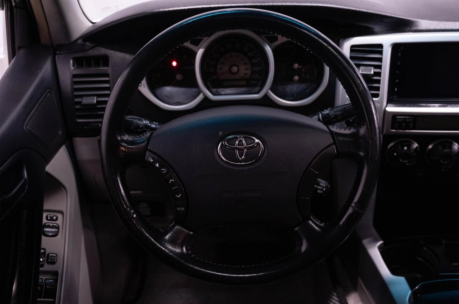 Toyota 4Runner 11 из 20