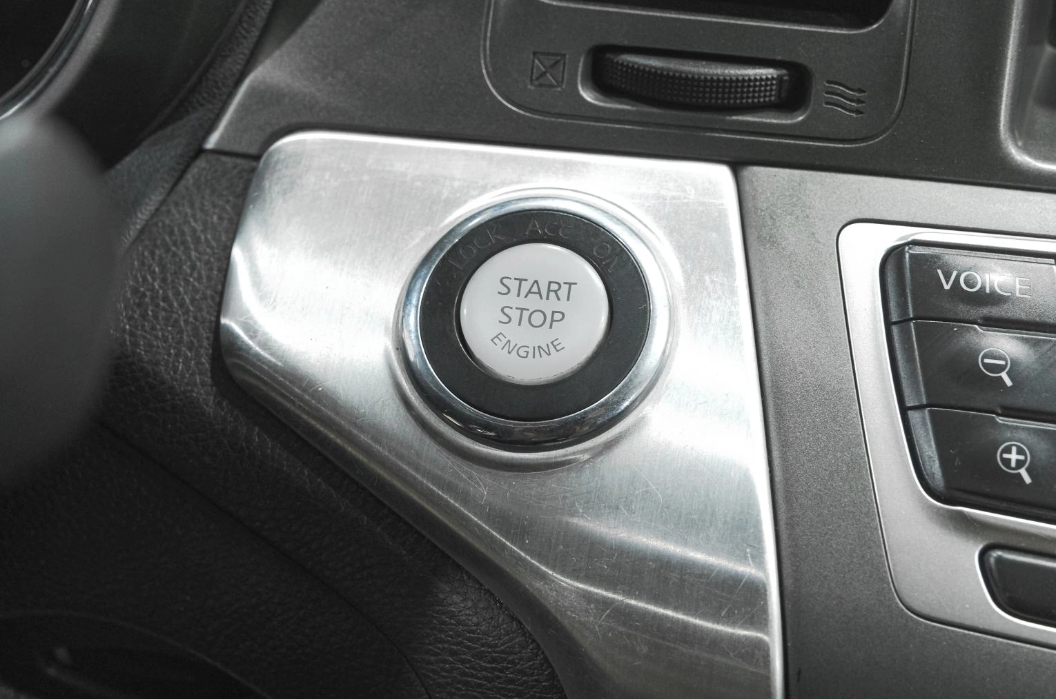 Nissan Murano 16 из 32