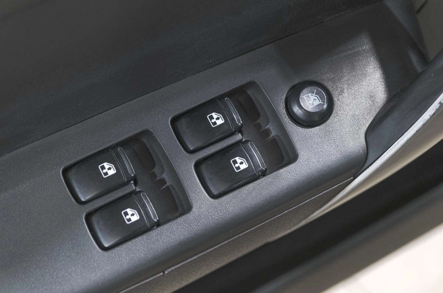 Ravon Nexia 14 из 19