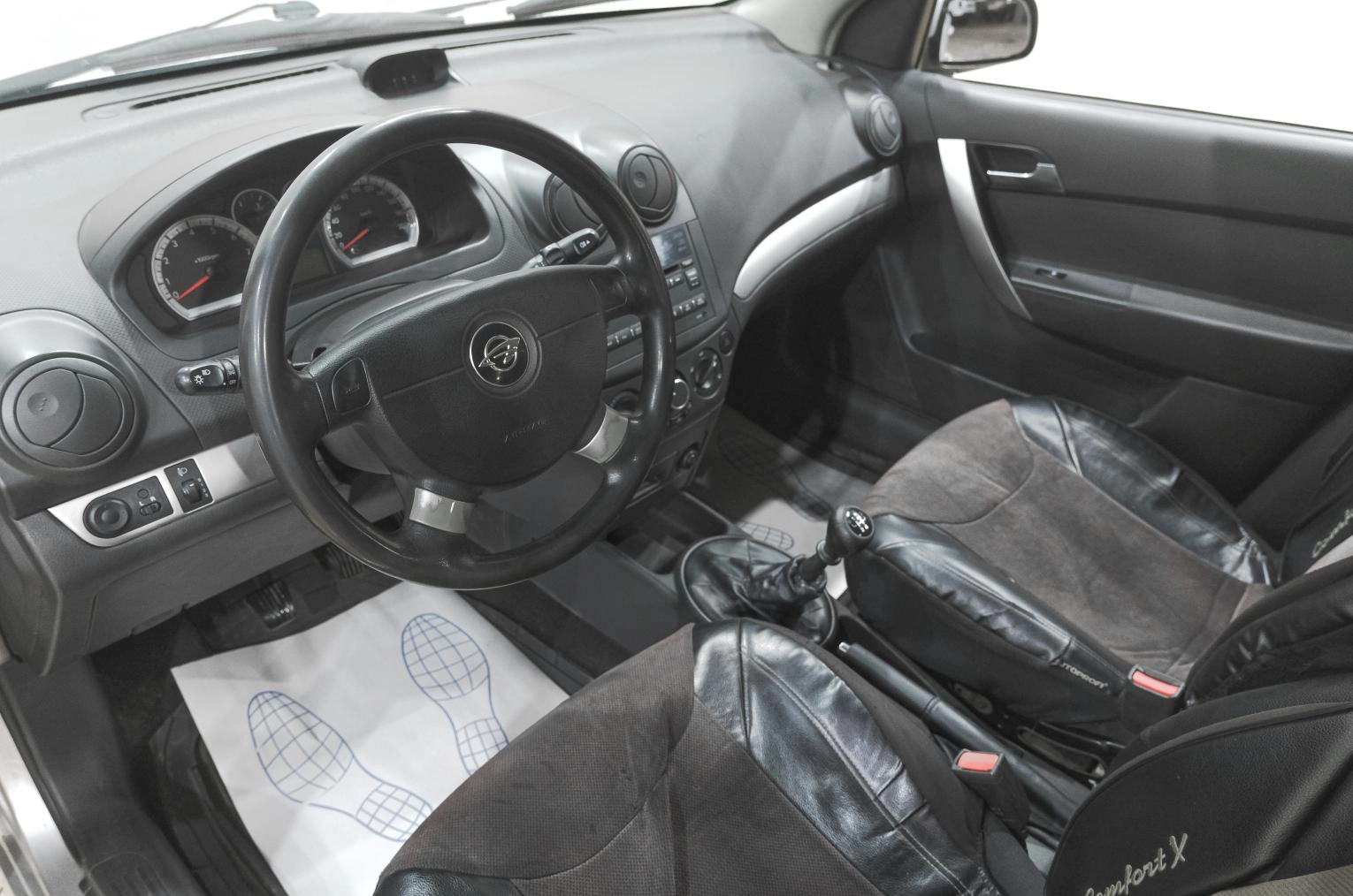 Ravon Nexia 8 из 19