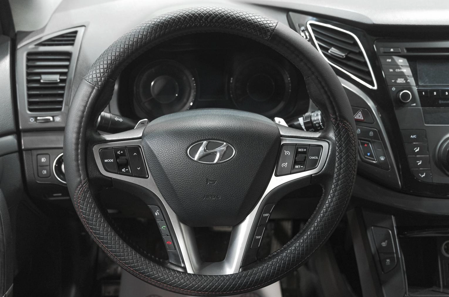 Hyundai i40 12 из 23