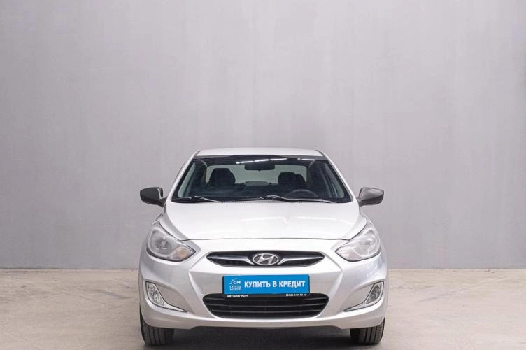 Hyundai Solaris 3 из 5