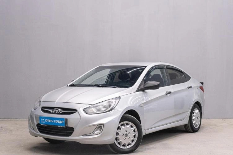 Hyundai Solaris 2 из 5