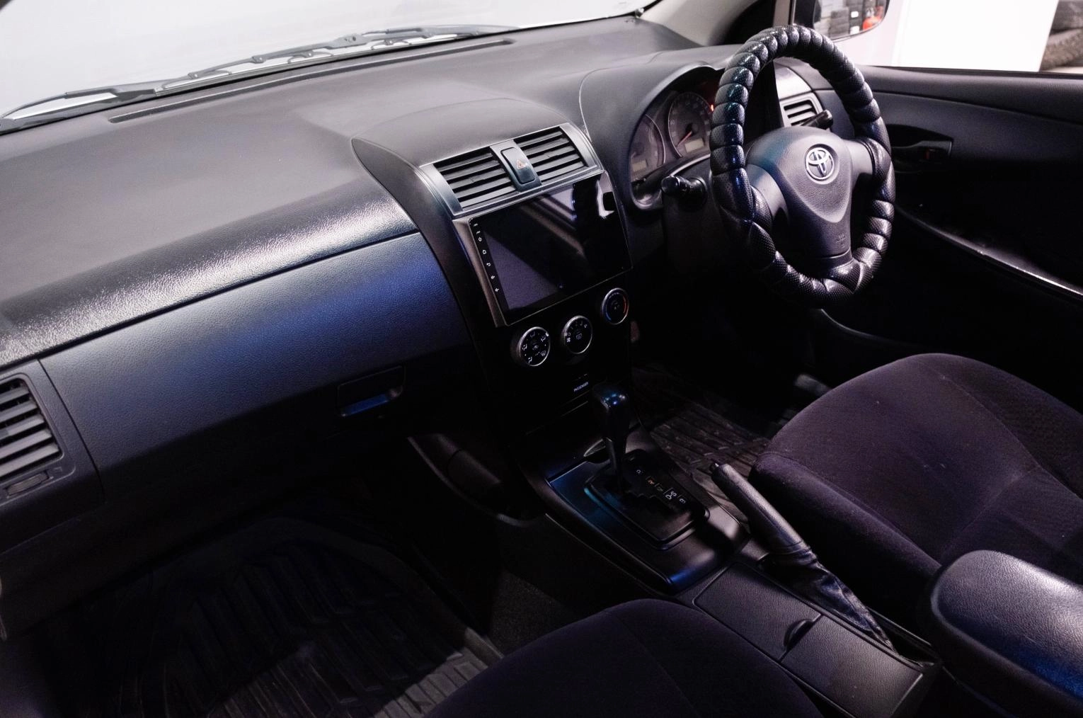 Toyota Corolla Fielder 16 из 18