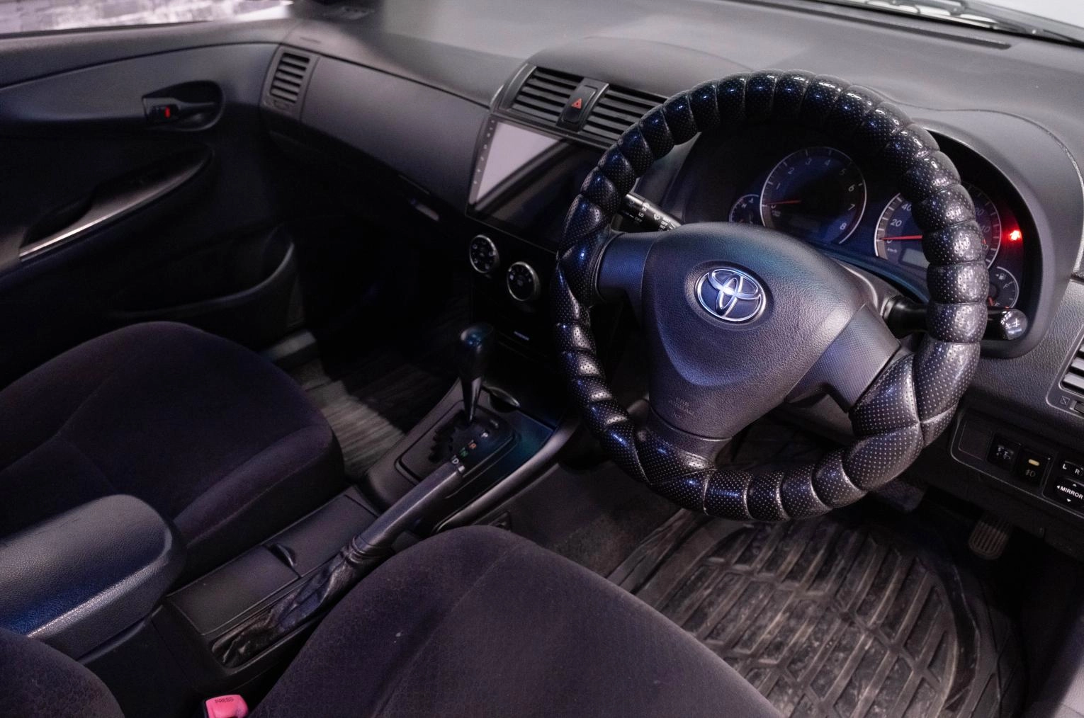 Toyota Corolla Fielder 9 из 18