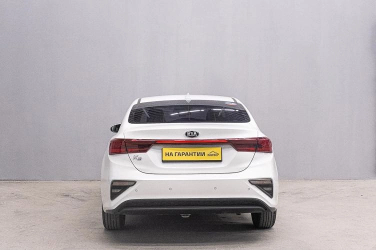 KIA K3 4 из 5