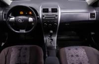 Toyota Corolla 14 из 17
