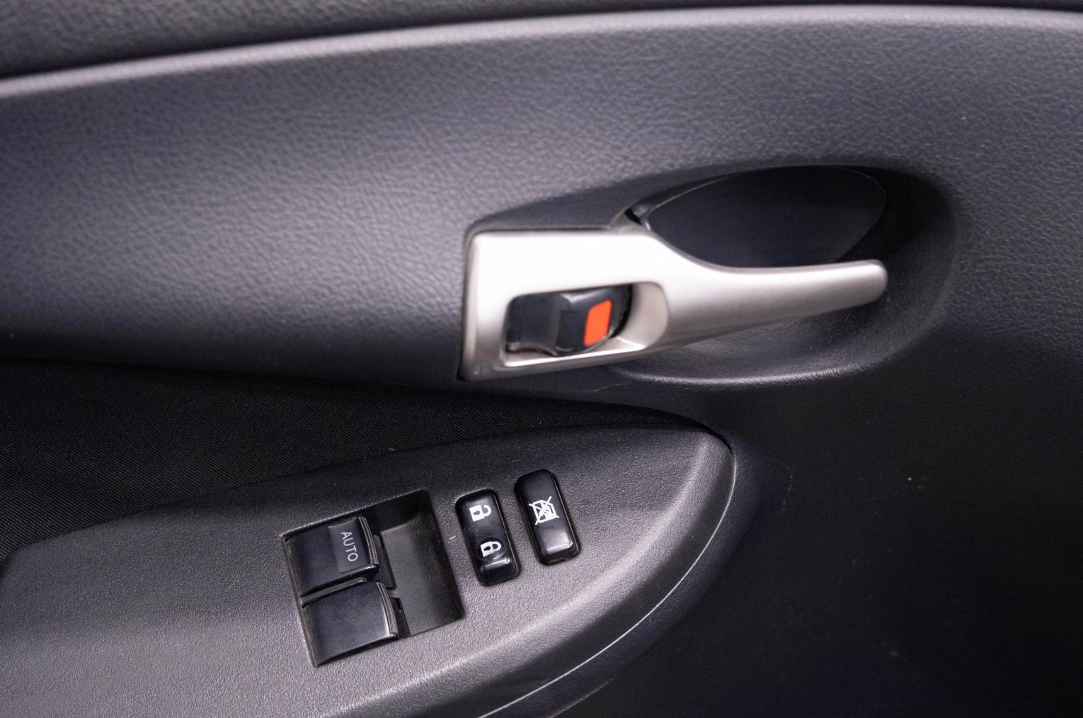 Toyota Corolla 7 из 17