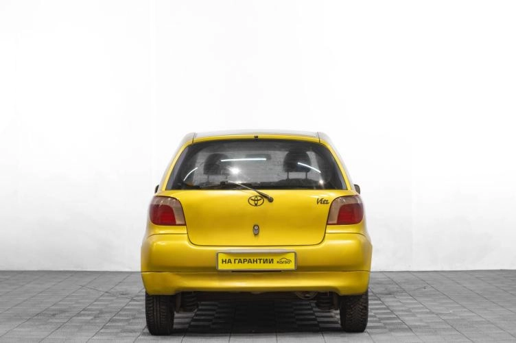 Toyota Vitz 5 из 5