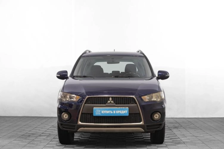 Mitsubishi Outlander 2 из 5