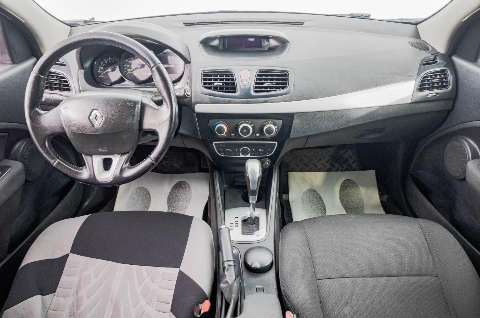 Renault Megane 10 из 23