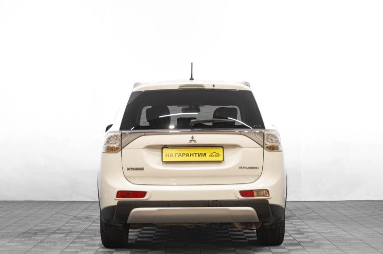 Mitsubishi Outlander 5 из 5