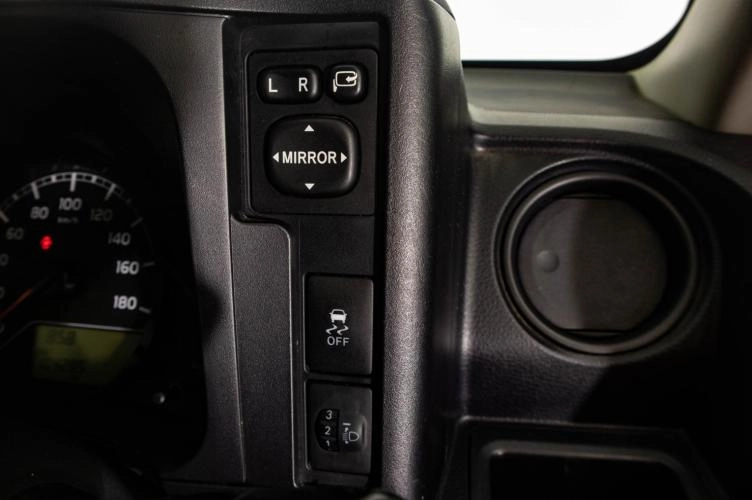 Toyota Probox 18 из 21