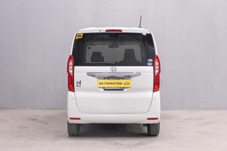 Honda N-BOX 4 из 5