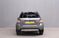 Suzuki SX4 4 из 18