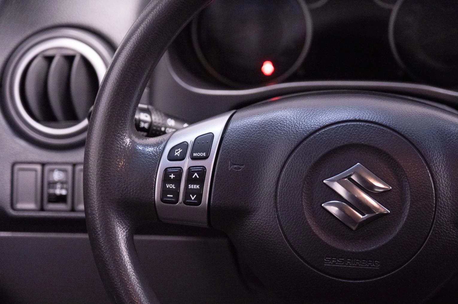 Suzuki SX4 12 из 18