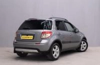 Suzuki SX4 6 из 18