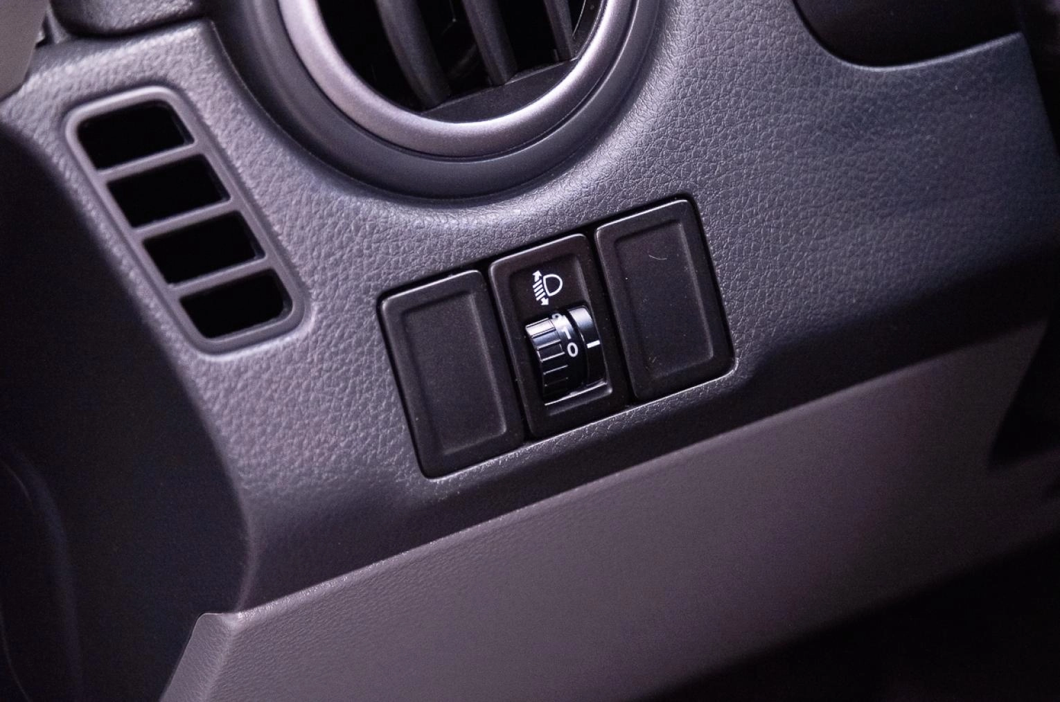 Suzuki SX4 8 из 18