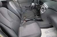 KIA Rio 9 из 17