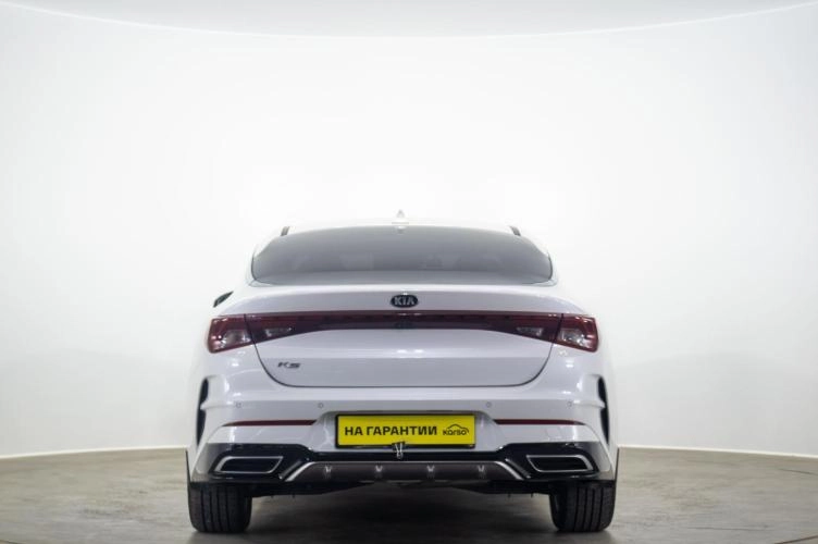 KIA K5 6 из 6