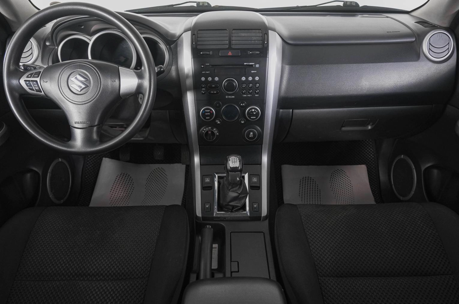 Suzuki Grand Vitara 13 из 21