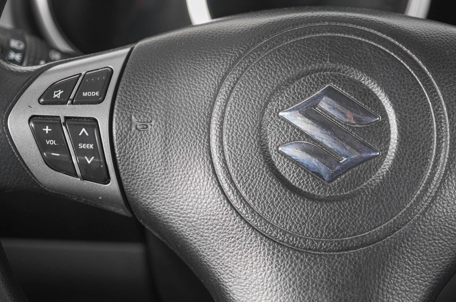 Suzuki Grand Vitara 16 из 21