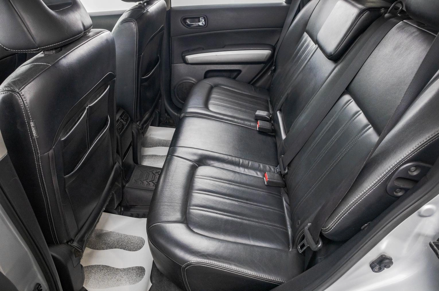 Nissan X-Trail 27 из 31