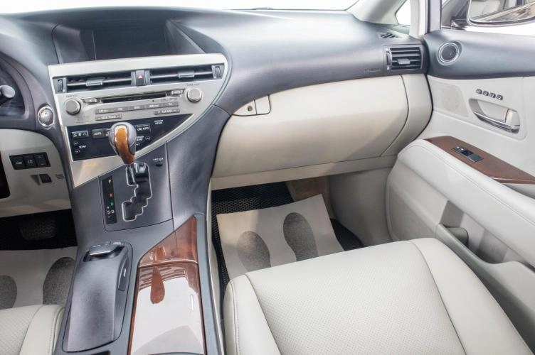 Lexus RX 24 из 31