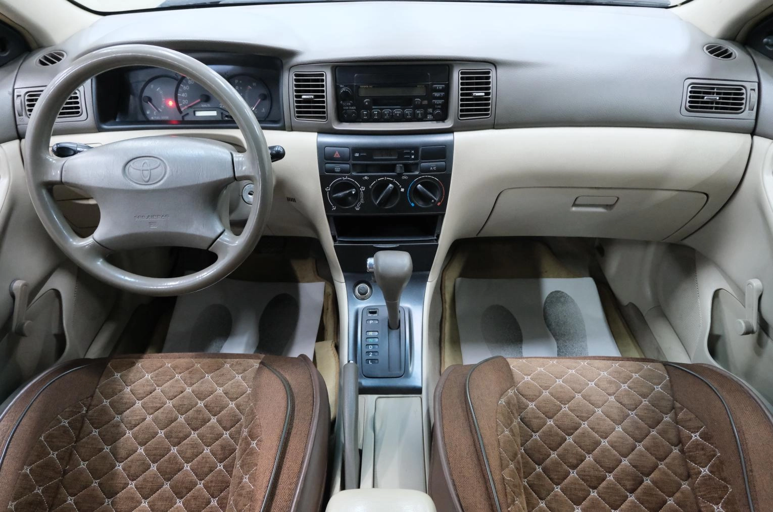 Toyota Corolla 12 из 21