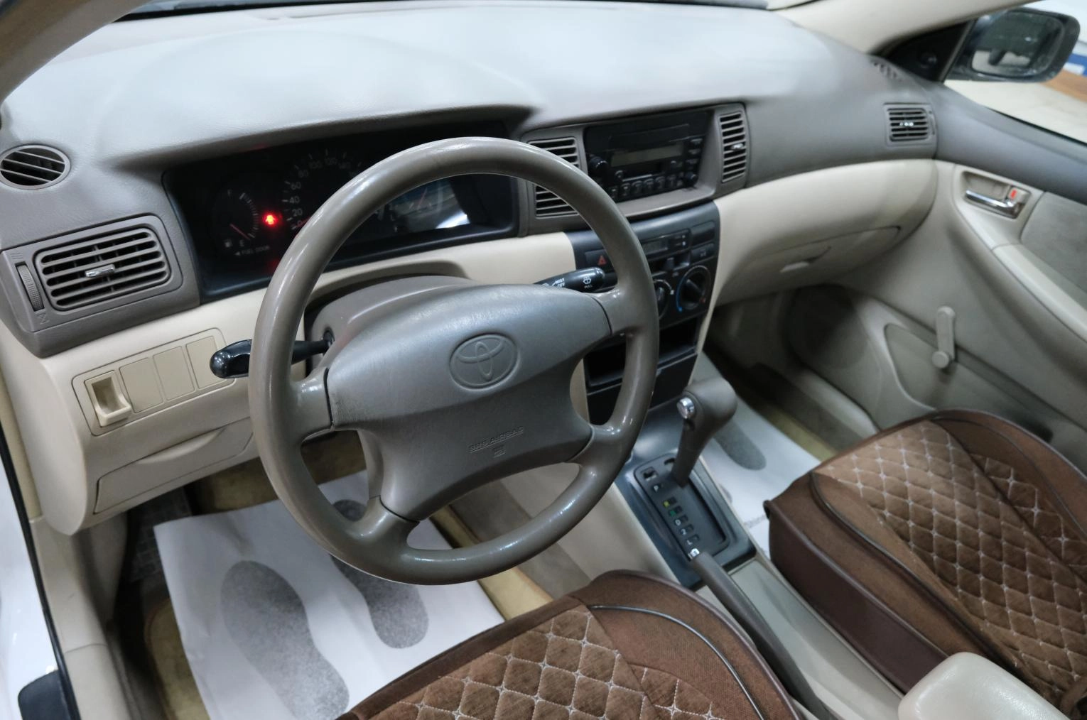 Toyota Corolla 9 из 21