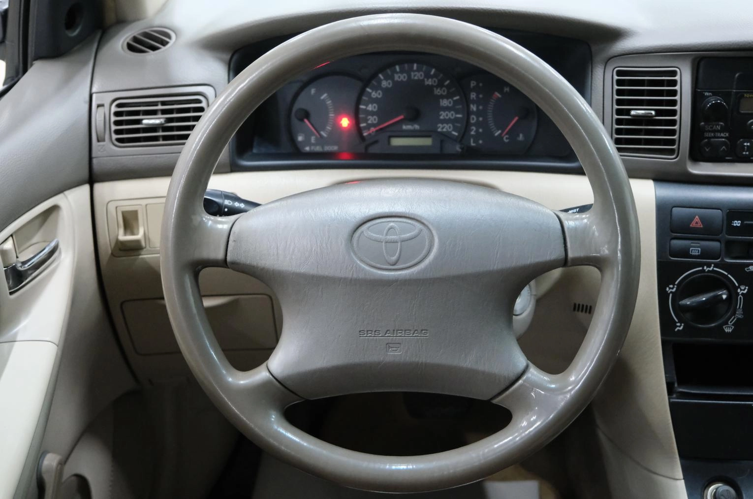 Toyota Corolla 11 из 21