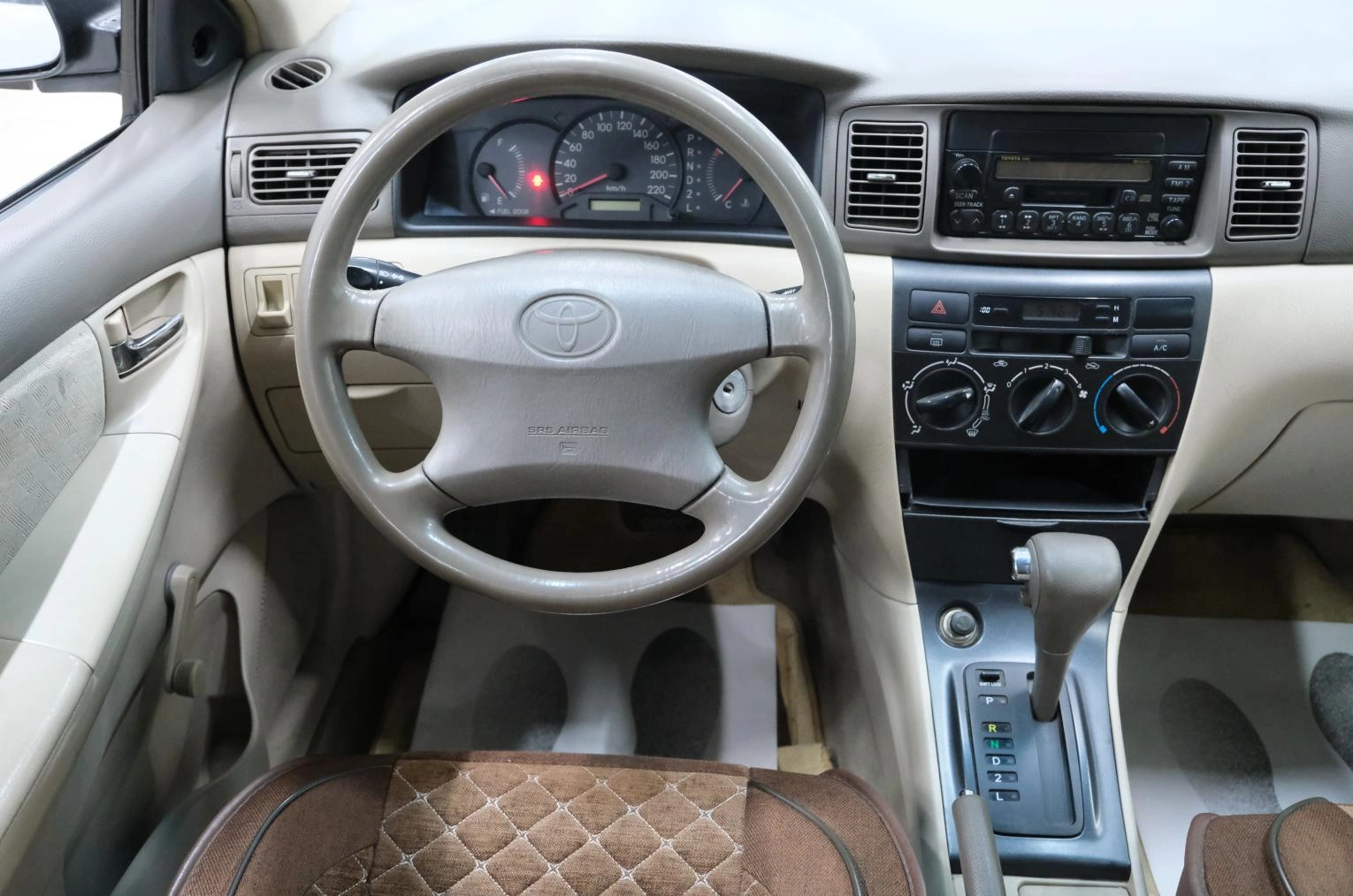 Toyota Corolla 10 из 21