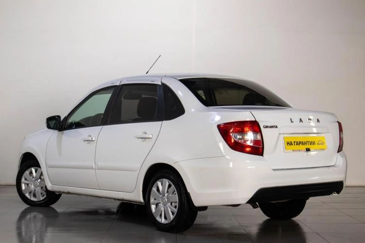 ВАЗ (LADA) Granta 4 из 5