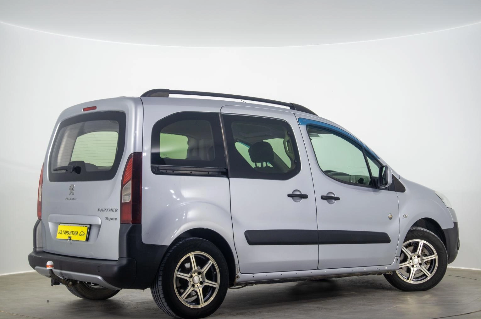 Peugeot Partner 4 из 14