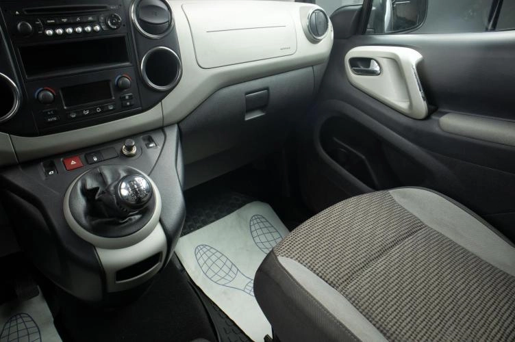 Peugeot Partner 10 из 14