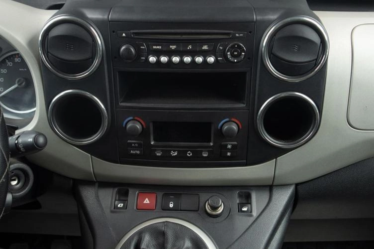 Peugeot Partner 11 из 14