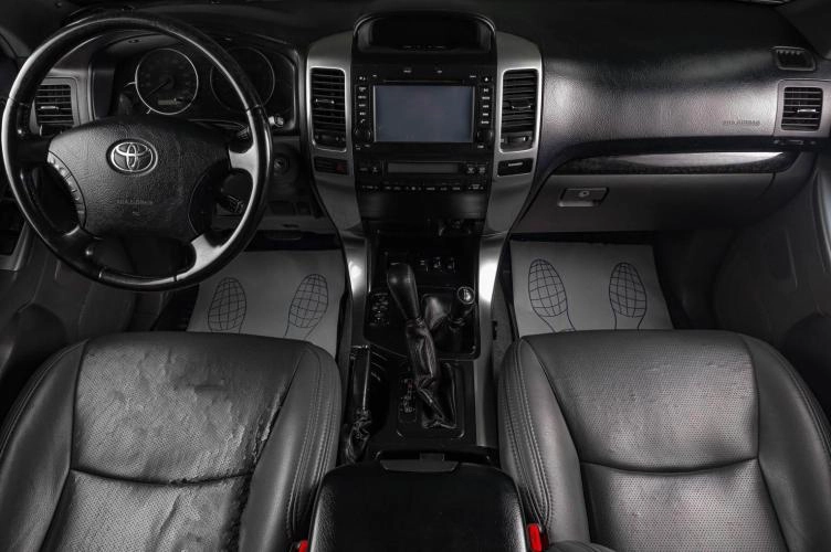 Toyota Land Cruiser Prado 7 из 19
