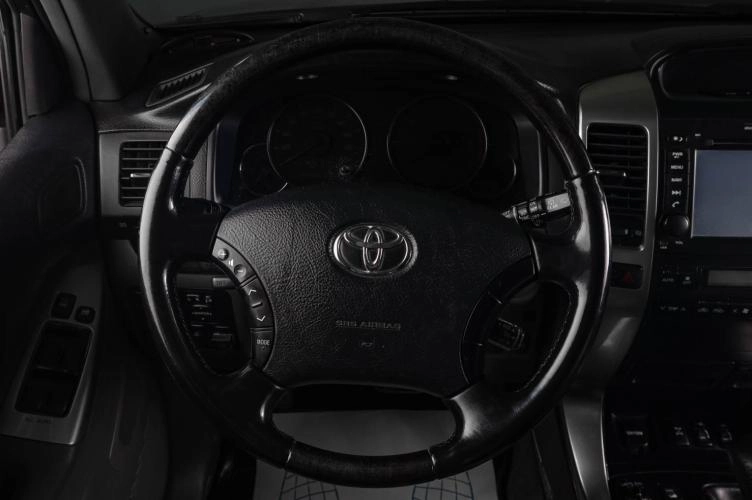 Toyota Land Cruiser Prado 11 из 19