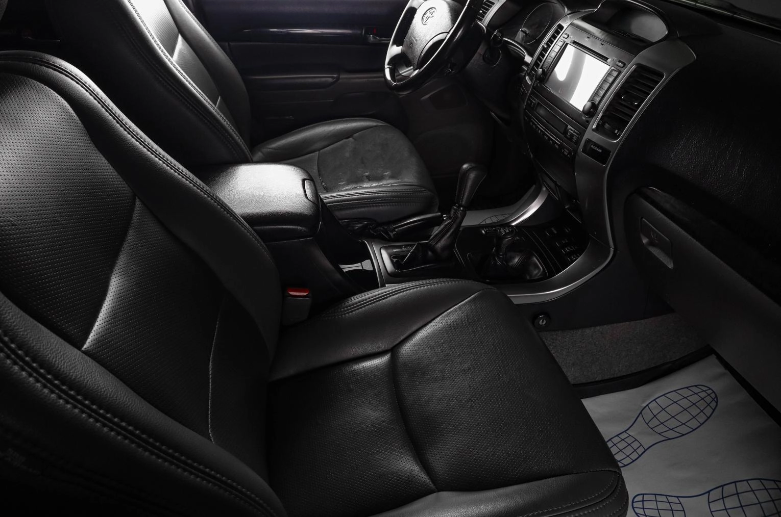 Toyota Land Cruiser Prado 17 из 19