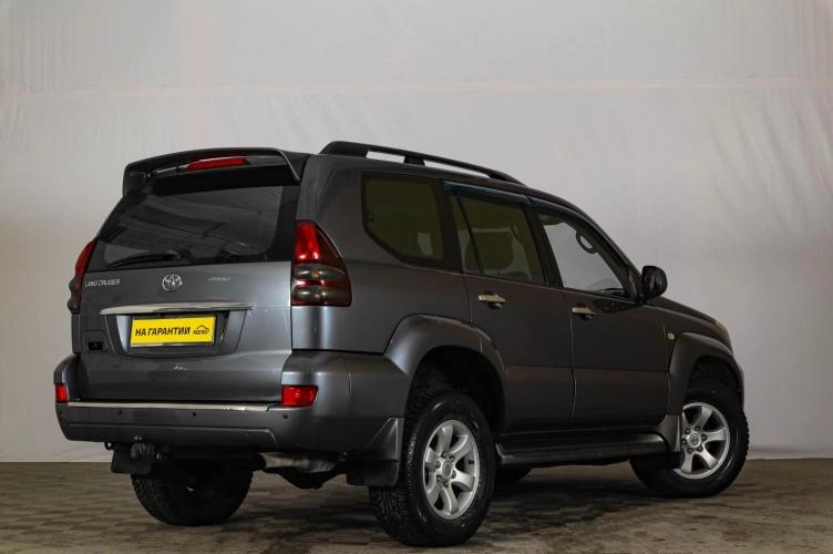 Toyota Land Cruiser Prado 4 из 5