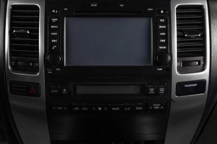 Toyota Land Cruiser Prado 12 из 19