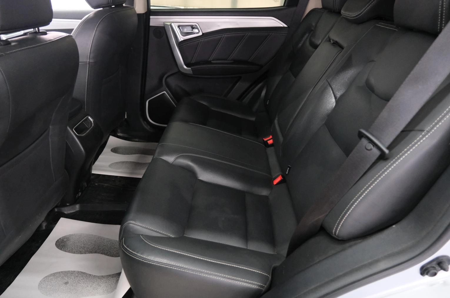 Geely Emgrand X7 23 из 25