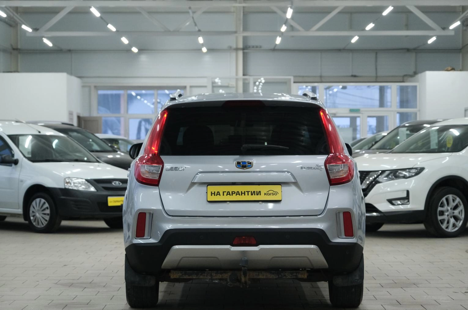 Geely Emgrand X7 5 из 25