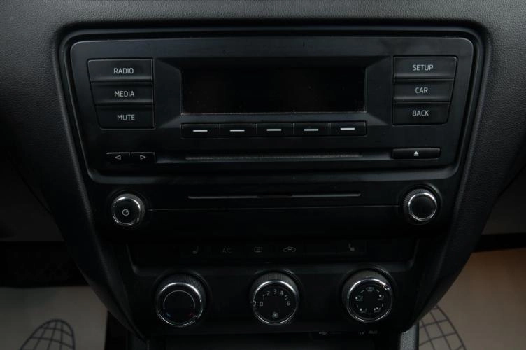 Skoda Octavia 11 из 17